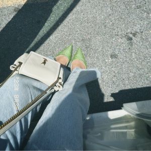 Meet your Posher, Alexa